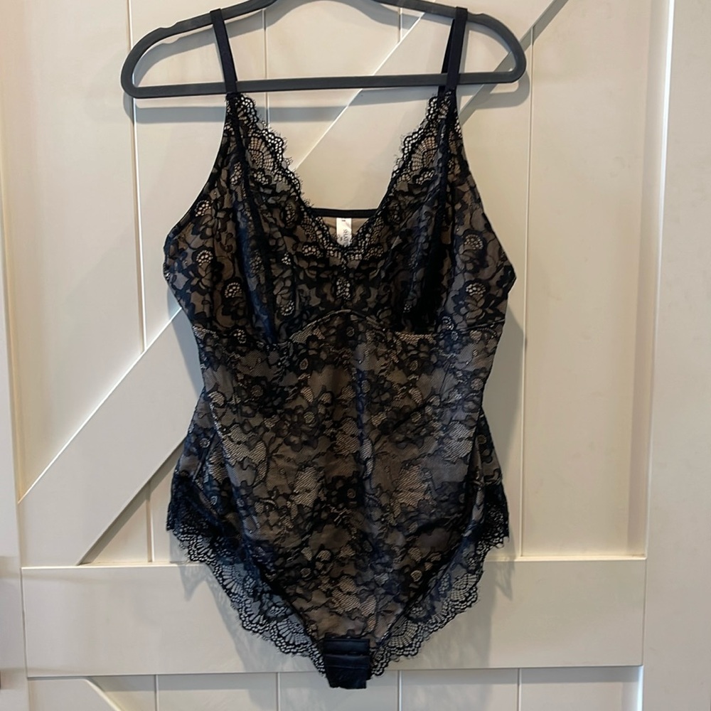 Woman’s Shaper Body Suit